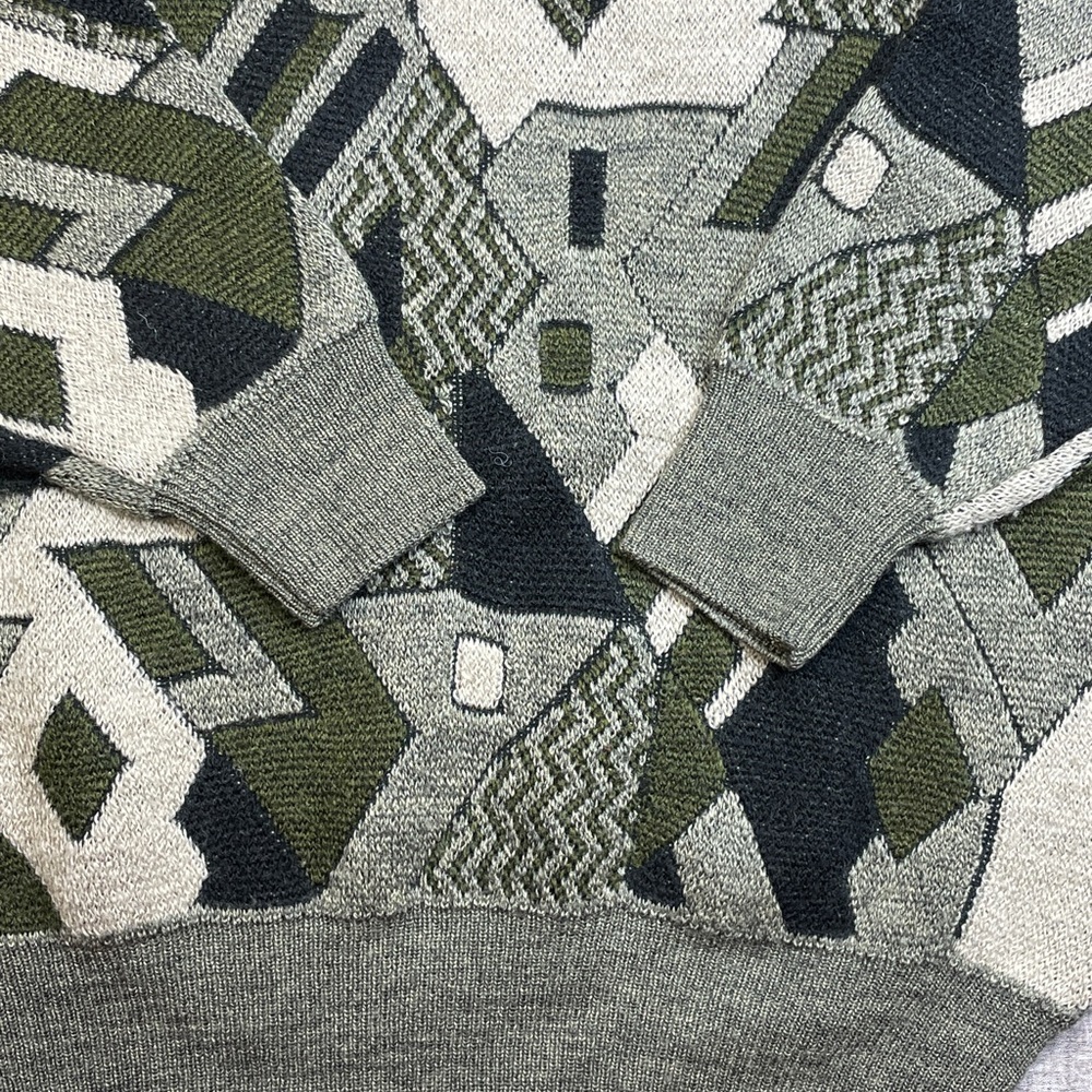 Men's Geometric Pattern Sweater - Green - image 7